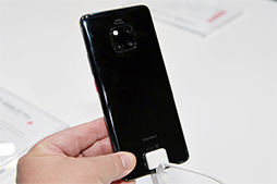 ���������꡼ No.008�Υ���ͥ������ / Huawei�ο������ޡ��ȥե����Mate 20�ץ��꡼���µ���ݡ��ȡ��緿�ǤⰮ��䤹����Mate 20 Pro�פ�����