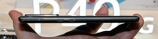 ���������꡼ No.006�Υ���ͥ������ / Huawei�տȤο����ޥۡ�P40 Pro 5G�פ�����å���4�㼰������AI���Ƶ�ǽ��̥�Ϥ��������ץꥹ�ȥ��ˤ����꤬