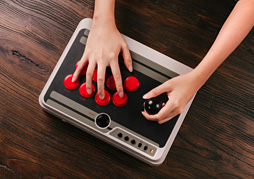 画像ギャラリー No.003のサムネイル画像 / 8BitdoのNintendo Switch対応アケコン「N30 Arcade Stick」が国内発売