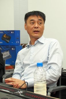 画像ギャラリー No.023のサムネイル画像 / フルスペックのアケコンで世界進出を目指すQanbaとは,どんな会社なのか。中国気鋭デバイスメーカーのキーマンに話を聞いてみた