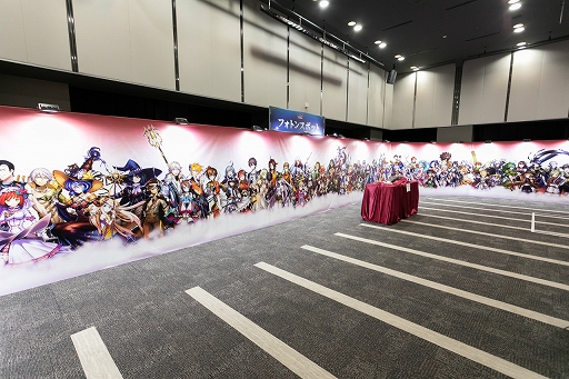 画像ギャラリー No.095のサムネイル画像 / 「メギド72」初の公式リアルイベント「メギド72 banquet 〜ソロモン王たちの祝宴〜」をレポート。会場にはVRコーナーも