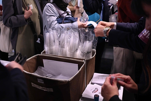 ���������꡼ No.007�Υ���ͥ������ / �����ա���ͥ�ؤˤ��ܡ�����ʤǡȥե��ȥ�ɤ��ɤ줿�֥᥮�ɣ��� the concert ����ǯ�α�� presented by �ե����̡פ��ݡ���