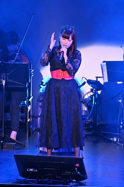 ���������꡼ No.019�Υ���ͥ������ / �����ա���ͥ�ؤˤ��ܡ�����ʤǡȥե��ȥ�ɤ��ɤ줿�֥᥮�ɣ��� the concert ����ǯ�α�� presented by �ե����̡פ��ݡ���