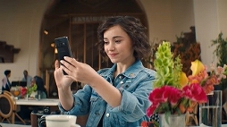 画像ギャラリー No.001のサムネイル画像 / 「ハリー・ポッター:魔法同盟」のゲームプレイトレイラーが公開。ゲームを楽しむ世界中の人達が描かれる