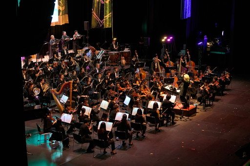 画像ギャラリー No.008のサムネイル画像 / 10年の歴史を感じる楽曲群にグラブルファンが熱狂。「GRANBLUE FANTASY ORCHESTRA -SYMPHONY IN BLUE-」レポート