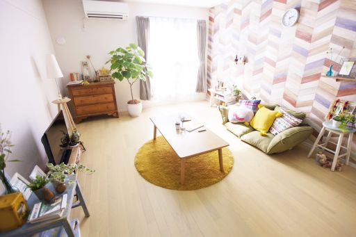 画像ギャラリー No.002のサムネイル画像 / 「Caligula Overdose」,レオパレス21とのコラボ企画「お部屋ライブペイント」を1月15日より配信