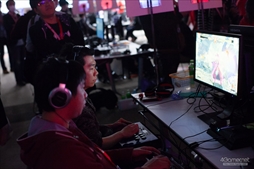 画像ギャラリー No.028のサムネイル画像 / ARCREVO WORLD TOUR日本予選「ARCREVO Japan 2018」フォトレポート。3タイトルの代表選手が決定したイベントの模様をお届け