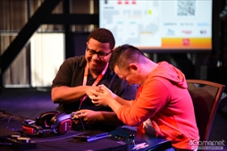 画像ギャラリー No.021のサムネイル画像 / 日本人選手はライバルであり,友人――ARCREVO WORLD TOUR決勝大会「BBTAG」部門優勝,Shinku選手インタビュー