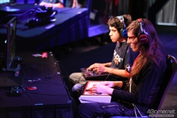 画像ギャラリー No.024のサムネイル画像 / 日本人選手はライバルであり,友人――ARCREVO WORLD TOUR決勝大会「BBTAG」部門優勝,Shinku選手インタビュー