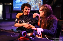 画像ギャラリー No.025のサムネイル画像 / 日本人選手はライバルであり,友人――ARCREVO WORLD TOUR決勝大会「BBTAG」部門優勝,Shinku選手インタビュー