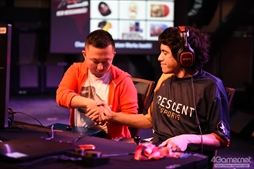 画像ギャラリー No.034のサムネイル画像 / 日本人選手はライバルであり,友人――ARCREVO WORLD TOUR決勝大会「BBTAG」部門優勝,Shinku選手インタビュー