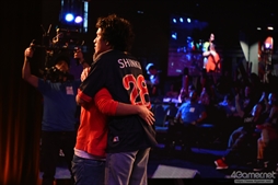 画像ギャラリー No.039のサムネイル画像 / 日本人選手はライバルであり,友人――ARCREVO WORLD TOUR決勝大会「BBTAG」部門優勝,Shinku選手インタビュー