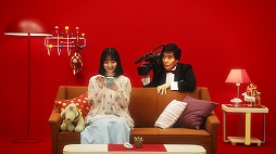 画像ギャラリー No.003のサムネイル画像 / 「コトダマン」,村西とおる監督が出演する2周年記念WEBCMを公開。裏CMを収録した特別VHSが当たるキャンペーンも