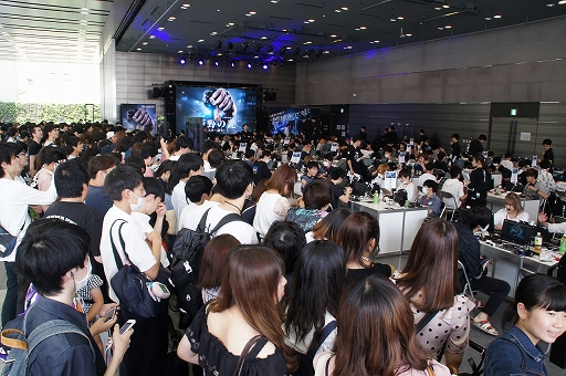 ���������꡼ No.002�Υ���ͥ������ / 100̾�Υ�����¶��Ԥ�ͥ���򤫤�����ä��ֹ����ư-Knives Out-�׸������ե饤�󥤥٥�ȡֹ���θ����������������ץ�ݡ���