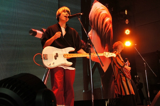 ���������꡼ No.043�Υ���ͥ������ / 100̾�Υ�����¶��Ԥ�ͥ���򤫤�����ä��ֹ����ư-Knives Out-�׸������ե饤�󥤥٥�ȡֹ���θ����������������ץ�ݡ���