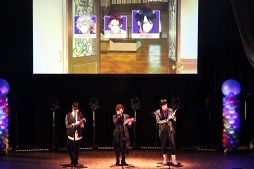 画像ギャラリー No.006のサムネイル画像 / 熱いライブと爆笑トーク&ゲーム最新情報も。“『Readyyy!』ゴー☆ルドステージ Vol.4 〜僕ら、夏の太陽より熱くおもてなしします!〜”イベントレポート