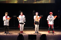 画像ギャラリー No.011のサムネイル画像 / 熱いライブと爆笑トーク&ゲーム最新情報も。“『Readyyy!』ゴー☆ルドステージ Vol.4 〜僕ら、夏の太陽より熱くおもてなしします!〜”イベントレポート