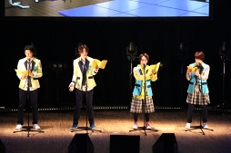 画像ギャラリー No.012のサムネイル画像 / 熱いライブと爆笑トーク&ゲーム最新情報も。“『Readyyy!』ゴー☆ルドステージ Vol.4 〜僕ら、夏の太陽より熱くおもてなしします!〜”イベントレポート