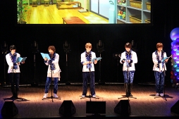 画像ギャラリー No.013のサムネイル画像 / 熱いライブと爆笑トーク&ゲーム最新情報も。“『Readyyy!』ゴー☆ルドステージ Vol.4 〜僕ら、夏の太陽より熱くおもてなしします!〜”イベントレポート