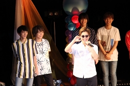 画像ギャラリー No.037のサムネイル画像 / 熱いライブと爆笑トーク&ゲーム最新情報も。“『Readyyy!』ゴー☆ルドステージ Vol.4 〜僕ら、夏の太陽より熱くおもてなしします!〜”イベントレポート