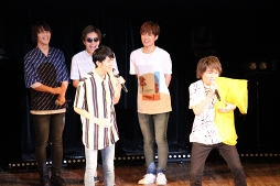 画像ギャラリー No.043のサムネイル画像 / 熱いライブと爆笑トーク&ゲーム最新情報も。“『Readyyy!』ゴー☆ルドステージ Vol.4 〜僕ら、夏の太陽より熱くおもてなしします!〜”イベントレポート