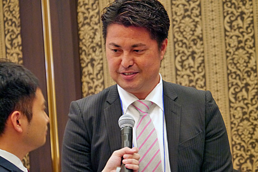 画像ギャラリー No.011のサムネイル画像 / 「パワプロ」のeスポーツ選手達がリアル12球団の旗を背負って戦う。eBASEBALL パワプロ・プロリーグの「eBASEBALLドラフト会議」をレポート