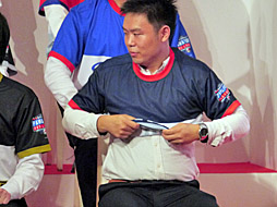 画像ギャラリー No.012のサムネイル画像 / 「パワプロ」のeスポーツ選手達がリアル12球団の旗を背負って戦う。eBASEBALL パワプロ・プロリーグの「eBASEBALLドラフト会議」をレポート