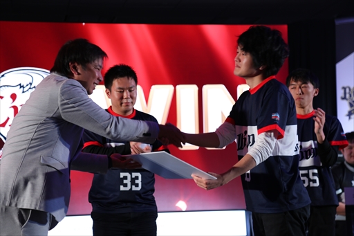 画像ギャラリー No.001のサムネイル画像 / 「eBASEBALL パワプロ・プロリーグ 2018」,埼玉西武ライオンズがパ・リーグの王者に。最終節は12月8日,9日に開催