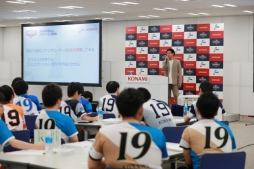 画像ギャラリー No.013のサムネイル画像 / パワプロのeスポーツリーグ「eBASEBALL プロリーグ」,11月3日に迫る2019シーズン開幕を前に,プロ野球eスポーツ選手に向けた研修会を開催