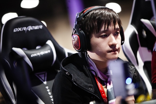 ꡼ No.004Υͥ / EVO2019ϤޤǤɤǤξˤꤿ֥륭СVIͥäȤꥤ󥿥ӥ塼