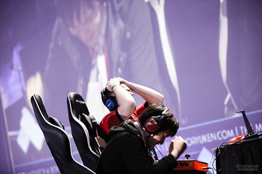 ꡼ No.007Υͥ / EVO2019ϤޤǤɤǤξˤꤿ֥륭СVIͥäȤꥤ󥿥ӥ塼