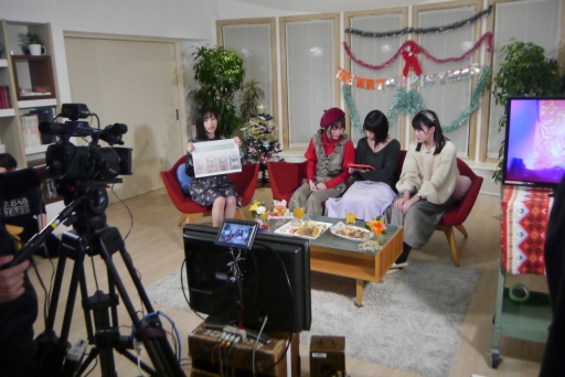 画像ギャラリー No.002のサムネイル画像 / AKB48メンバーの「2017年振り返りサイコロトーク女子会」に潜入! 新作「AKB48ダイスキャラバン」も発表された番組の様子をレポート