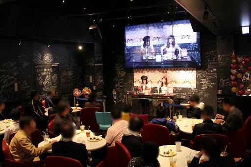 画像ギャラリー No.010のサムネイル画像 / 「AKB48 ダイスキャラバン」の正式サービスは4月10日に開始。AKB48の武藤十夢さん&小麟さんも登場したオフラインイベントをレポート