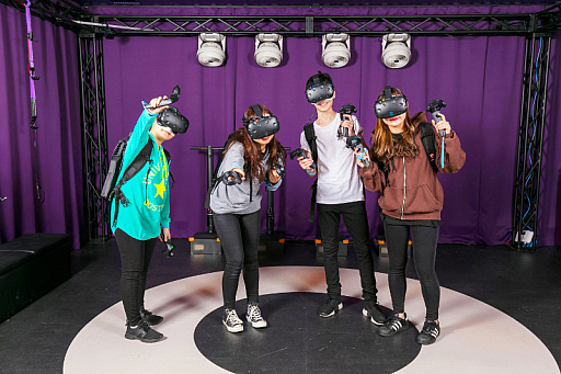 画像ギャラリー No.001のサムネイル画像 / 「軌跡」シリーズ15周年コラボカフェ,4月8日以降に登場する追加メニューが公開。VR ゲームはエステルやロイドたちに