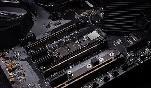 ���������꡼ No.003�Υ���ͥ������ / ADATA���꡼�ɺ���7400MB/s��PCIe 4.0��³�б�M.2 SSD�����ȯ��