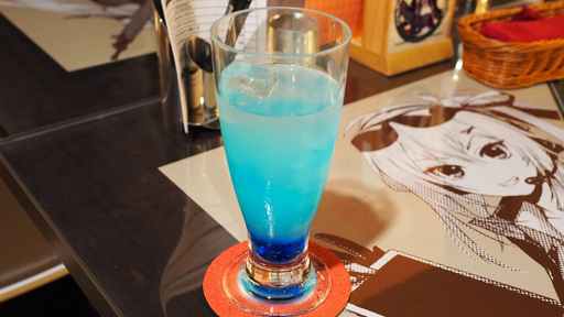 画像ギャラリー No.008のサムネイル画像 / 「ドルフロ」カフェに行ってきた! コーラップス液を飲んで,気分は2062年の終末!