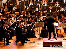 画像ギャラリー No.002のサムネイル画像 / 「ドールズフロントライン」のオーケストラコンサート「人形×彼岸花」をレポート。おなじみの楽曲に加え,日本未実装イベントの楽曲も次々とお披露目