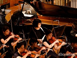 画像ギャラリー No.013のサムネイル画像 / 「ドールズフロントライン」のオーケストラコンサート「人形×彼岸花」をレポート。おなじみの楽曲に加え,日本未実装イベントの楽曲も次々とお披露目