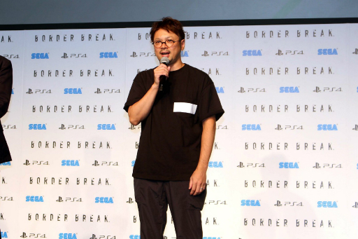 画像ギャラリー No.004のサムネイル画像 / PS4版「ボーダーブレイク」完成披露会が開催。全高5mの実物大プラモデル「輝星・空式」も公開に