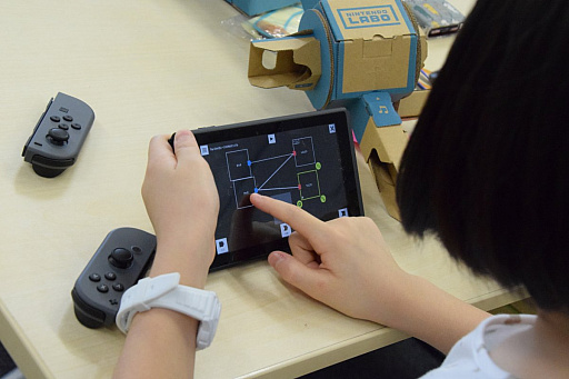 画像ギャラリー No.008のサムネイル画像 / 30人の小学生が新しい遊びの発明に挑戦! 「Nintendo Labo」を使うハッカソンの初日をレポート