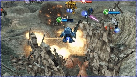 画像ギャラリー No.004のサムネイル画像 / 「ガンダムヒーローズ」の公式サイトがオープン。第2回先行プレイヤー体験の募集受付を開始