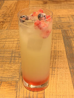 画像ギャラリー No.006のサムネイル画像 / 「デジモン」,コラボカフェがTOWER RECORDS CAFE 表参道店にて7月13日より開催