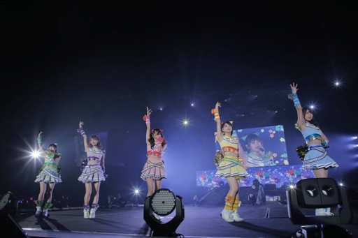 画像ギャラリー No.002のサムネイル画像 / セインツの3人が登場した「み〜んなでキラッとプリティーライブ2018」をレポート。ドリームチーム「ドロマゲドン・ひ」による新曲も