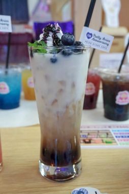 画像ギャラリー No.010のサムネイル画像 / 「プリティーシリーズ10周年×プリズムストーンカフェ」第4弾は“リングマリィinプリパラ”。12月3日から開催のコラボカフェを紹介