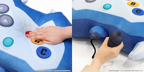 画像ギャラリー No.005のサムネイル画像 / Cボタンも押し放題。アニメ版「遊☆戯☆王」シリーズより「千年パズルポーチ」「エネミーコントローラービッグクッション」の予約受付がスタート