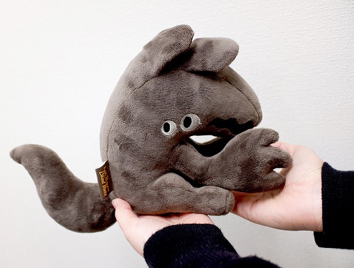 画像ギャラリー No.002のサムネイル画像 / 「嘘つき姫と盲目王子」,狼のぬいぐるみが数量限定で販売決定。本日より予約受付を開始