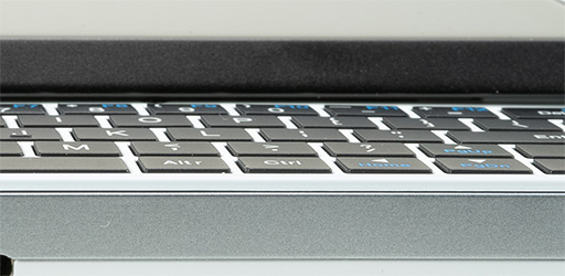 画像ギャラリー No.010のサムネイル画像 / まるでPSPな携帯型ゲームPC「GPD WIN 4」を試す。フルモデルチェンジで使い勝手が大きく向上