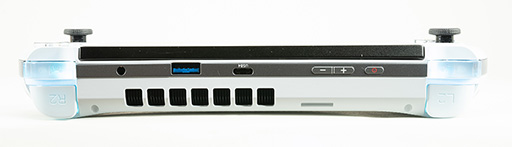 画像ギャラリー No.023のサムネイル画像 / まるでPSPな携帯型ゲームPC「GPD WIN 4」を試す。フルモデルチェンジで使い勝手が大きく向上