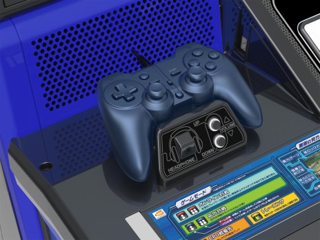 シリーズ最新作 機動戦士ガンダム エクストリームバーサス2 が稼働開始 新筐体にはゲームパッドを設置