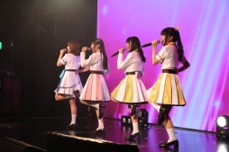 ���������꡼ No.011�Υ���ͥ������ / ��CUE!�ʥ��塼�ˡ׽�Υߥ˥饤�֥��٥�ȡ�Nice to meet you!�ס�������ݡ��Ȥ�����